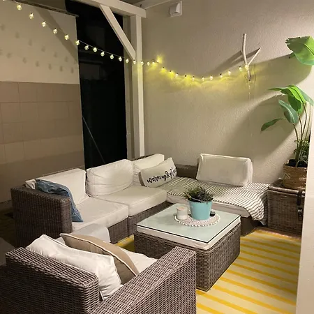 Baltica Family With Garden & Parking Space, 2 Bedroom 300m To The & Montecassino Zoppot